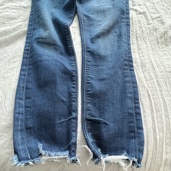 Express Skinny Jean Sz 2 Short - Picture 4 of 6